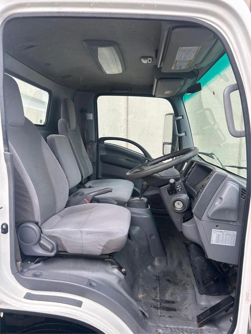 2019 Isuzu N Series Nnr 45-150 image 9