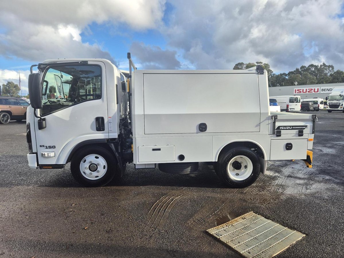 2026 Isuzu N Series NMR 65/45-150 DT D25 Servicepack X image 4