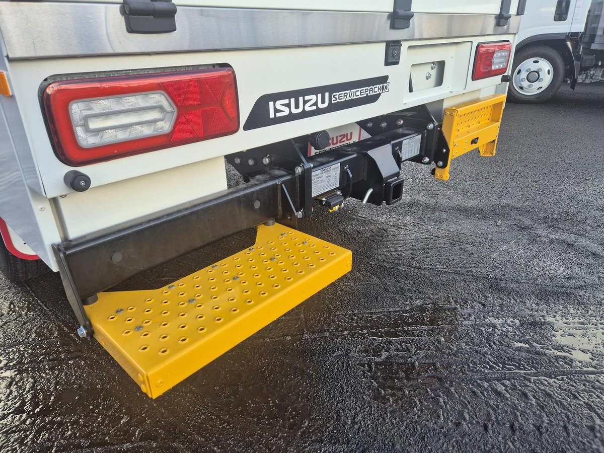 2026 Isuzu N Series NMR 65/45-150 DT D25 Servicepack X image 12