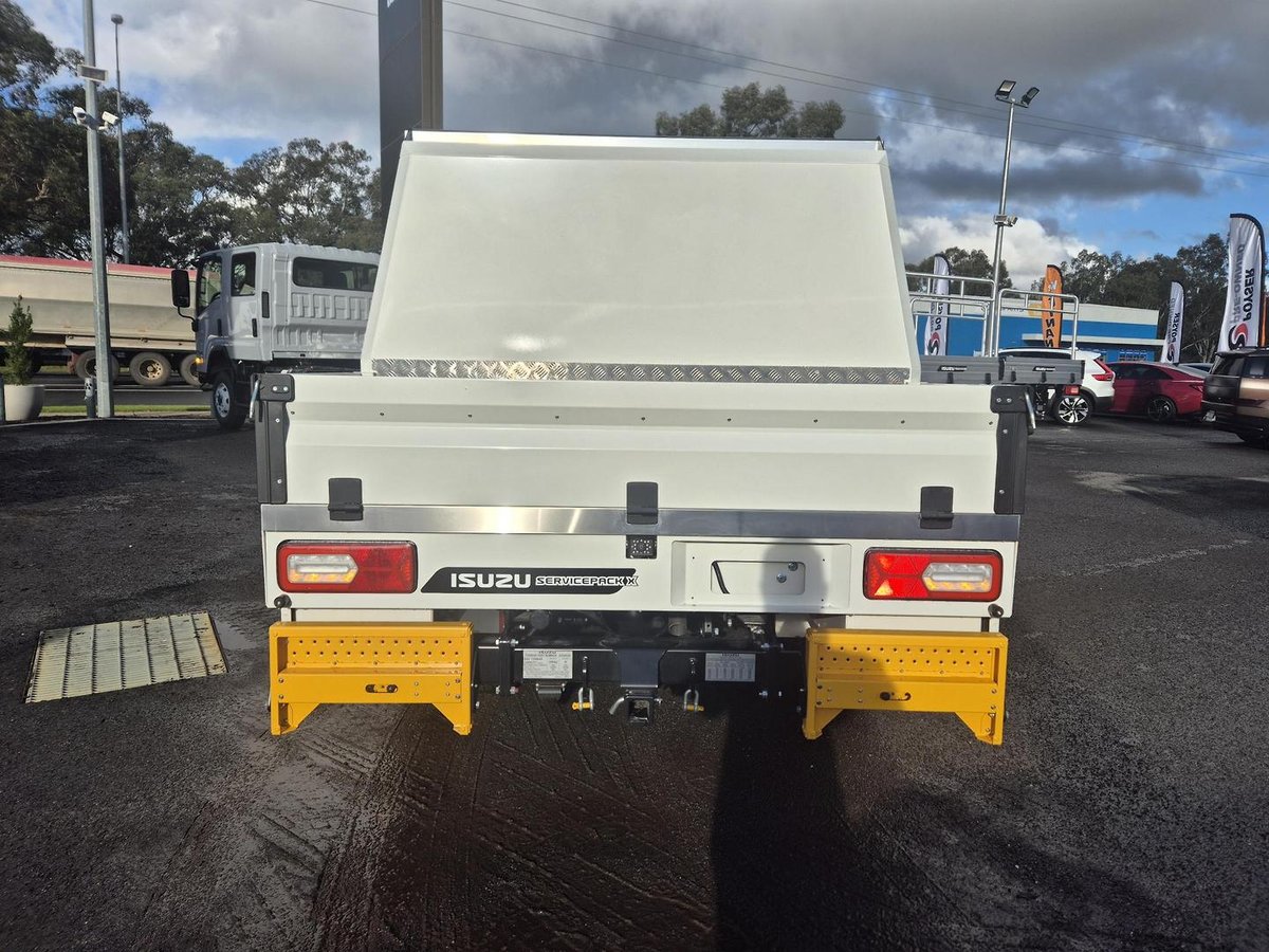 2026 Isuzu N Series NMR 65/45-150 DT D25 Servicepack X image 6