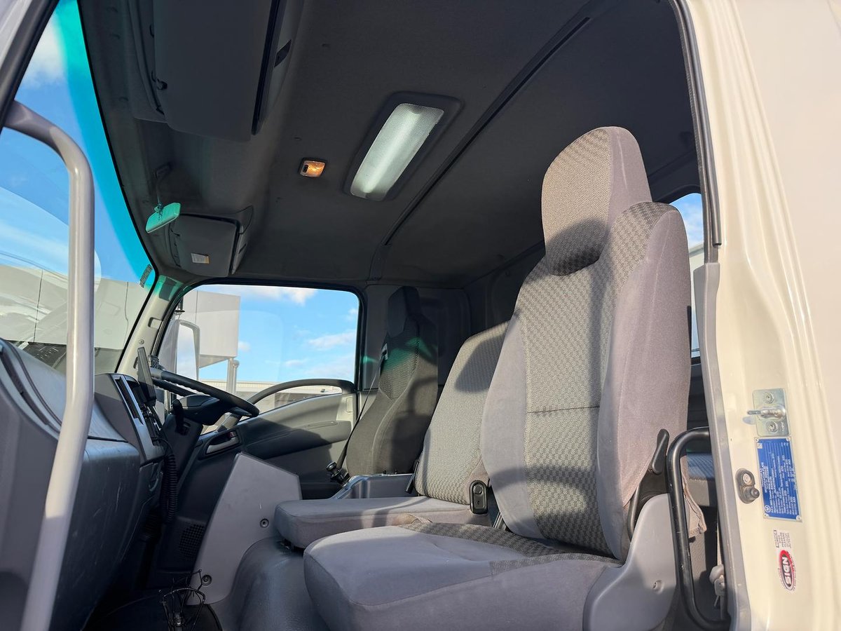 2022 Isuzu F Series FXZ240-350 image 27