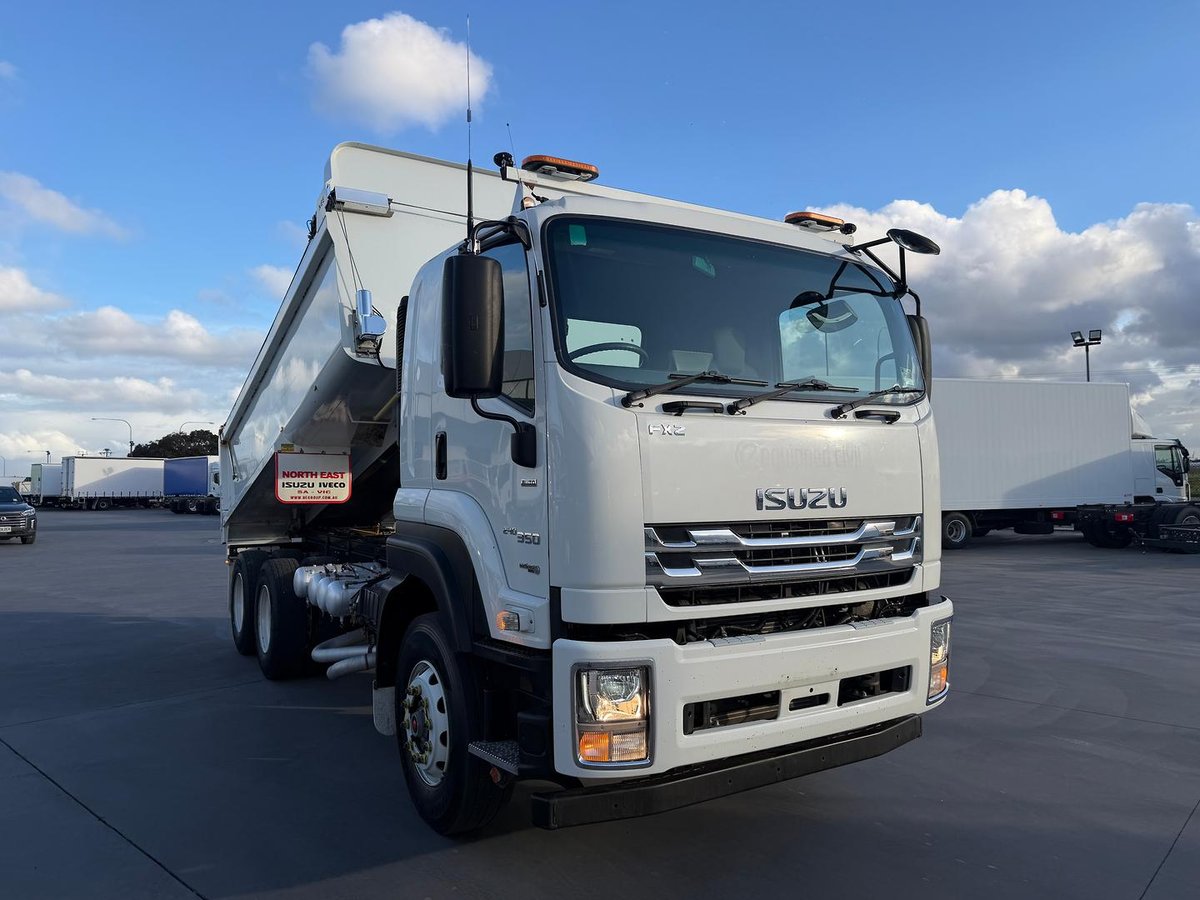 2022 Isuzu F Series Fxz240-350