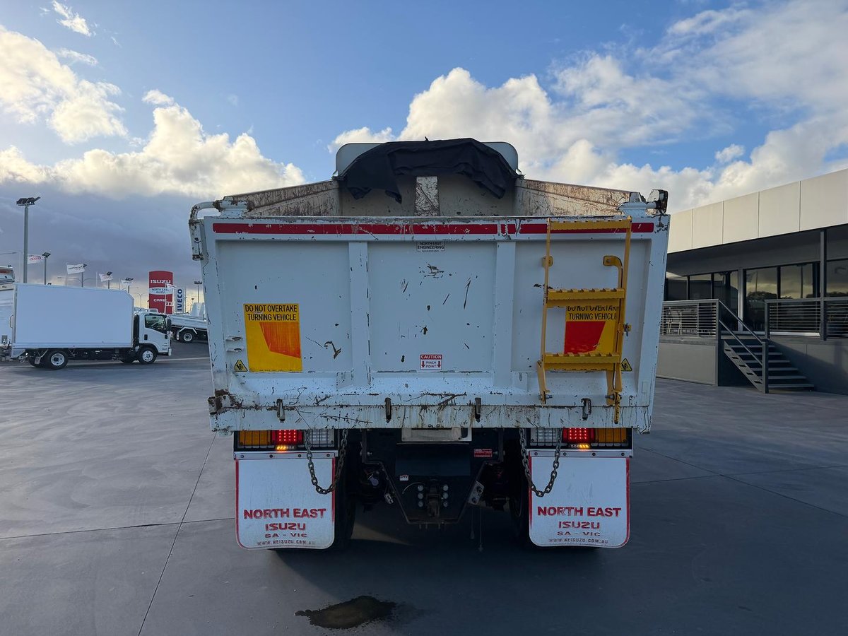 2022 Isuzu F Series FXZ240-350 image 8