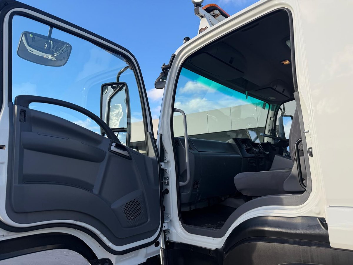 2022 Isuzu F Series FXZ240-350 image 26
