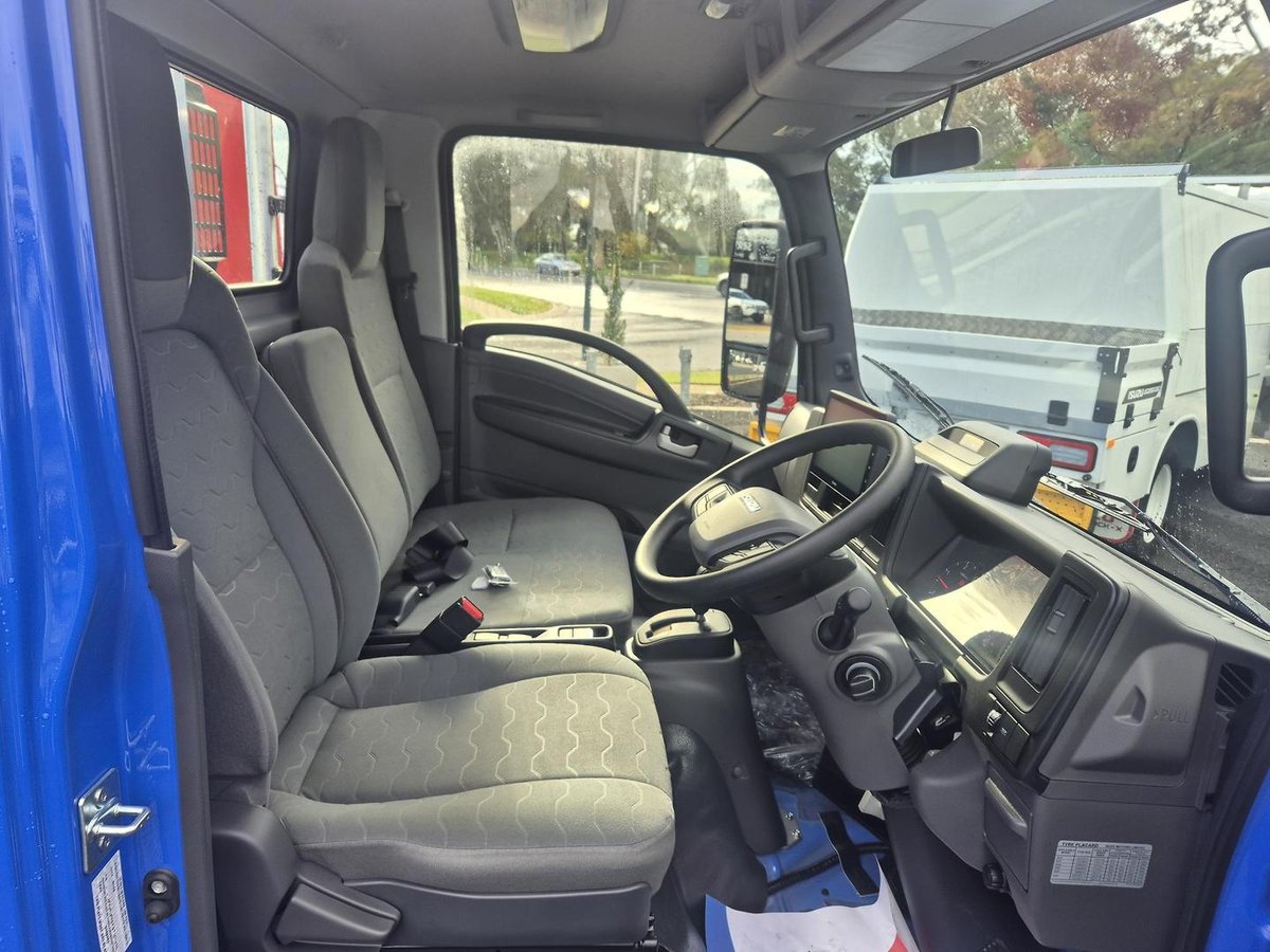 2026 Isuzu N Series NLR 45-150 DT D25 Traypack image 12