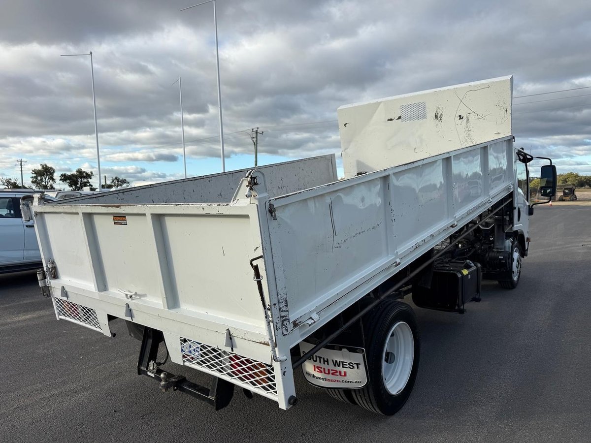2019 Isuzu N Series Nqr 87/80-190 image 16