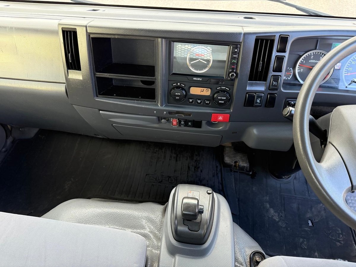 2019 Isuzu N Series NQR 87/80-190 image 23