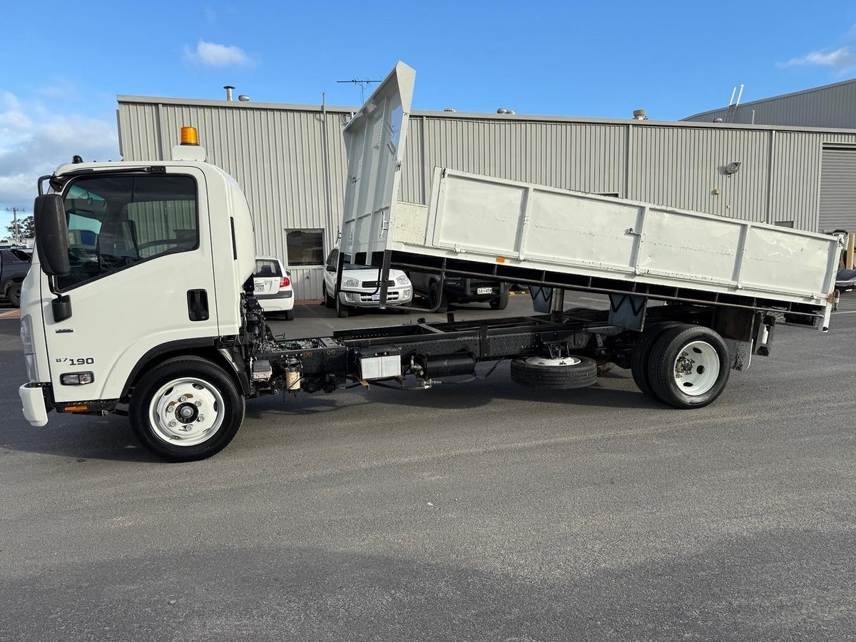 2019 Isuzu N Series Nqr 87/80-190 image 7