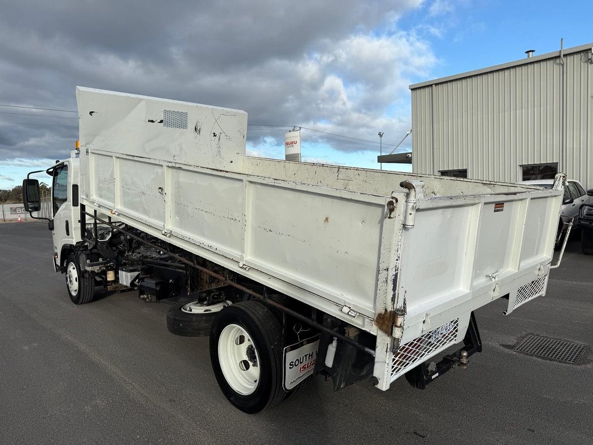 2019 Isuzu N Series Nqr 87/80-190 image 14