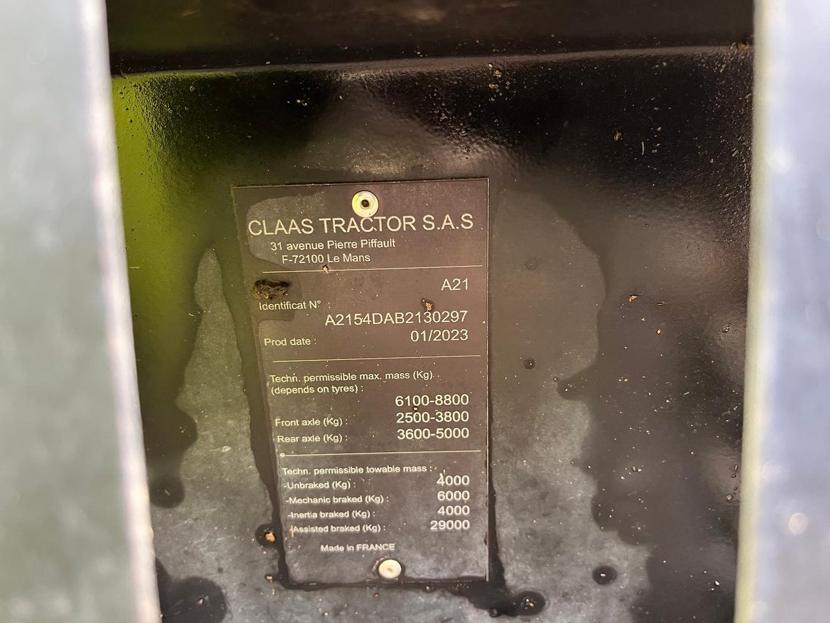 CLAAS Arion 430 Cab Tractor image 12