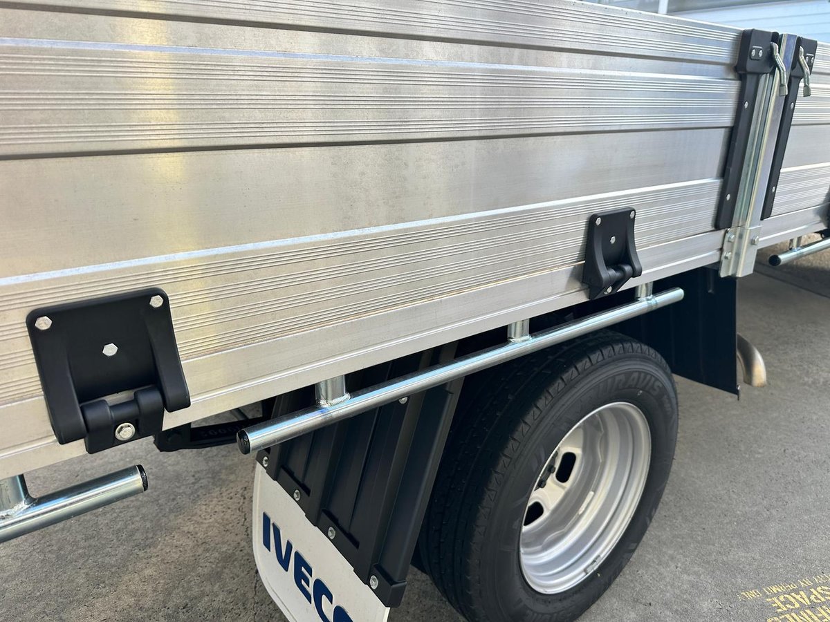 2026 Iveco Daily 45C18 Tradie Made image 11