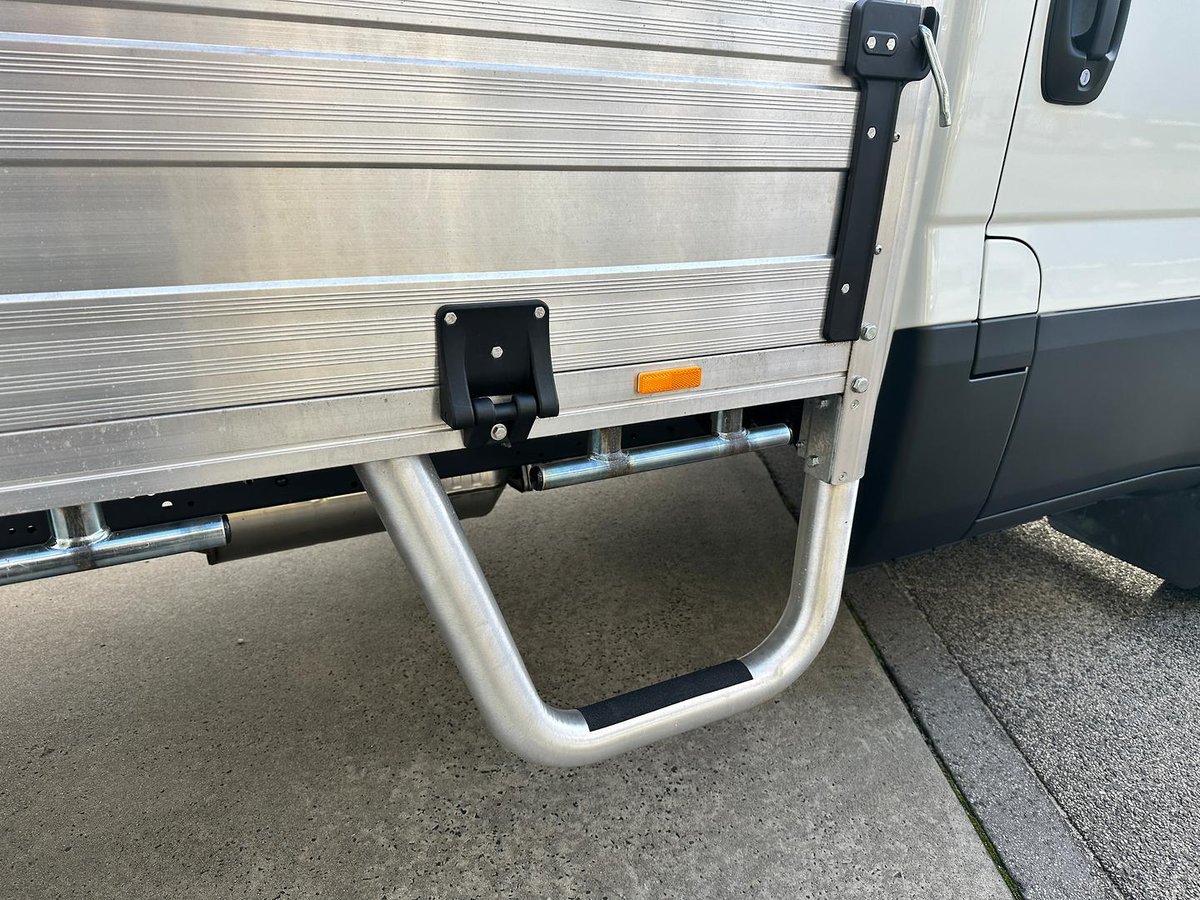 2026 Iveco Daily 45C18 Tradie Made image 9
