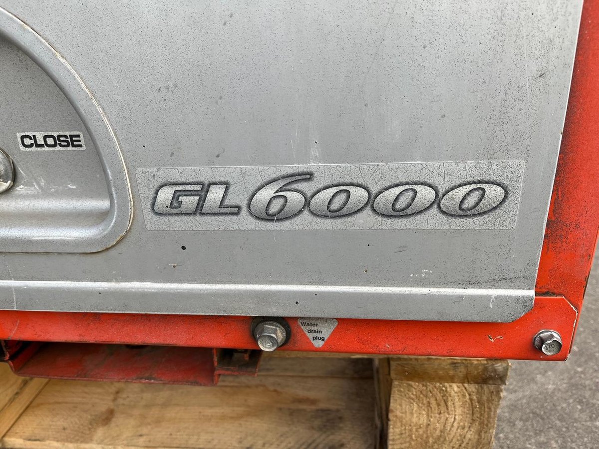 Kubota Gl6000 Generator image 11