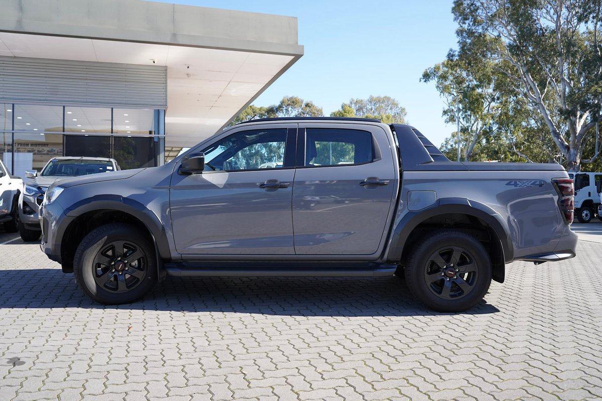 2025 Isuzu D-MAX X-TERRAIN MY25.5 4X4 Dual Range image 6