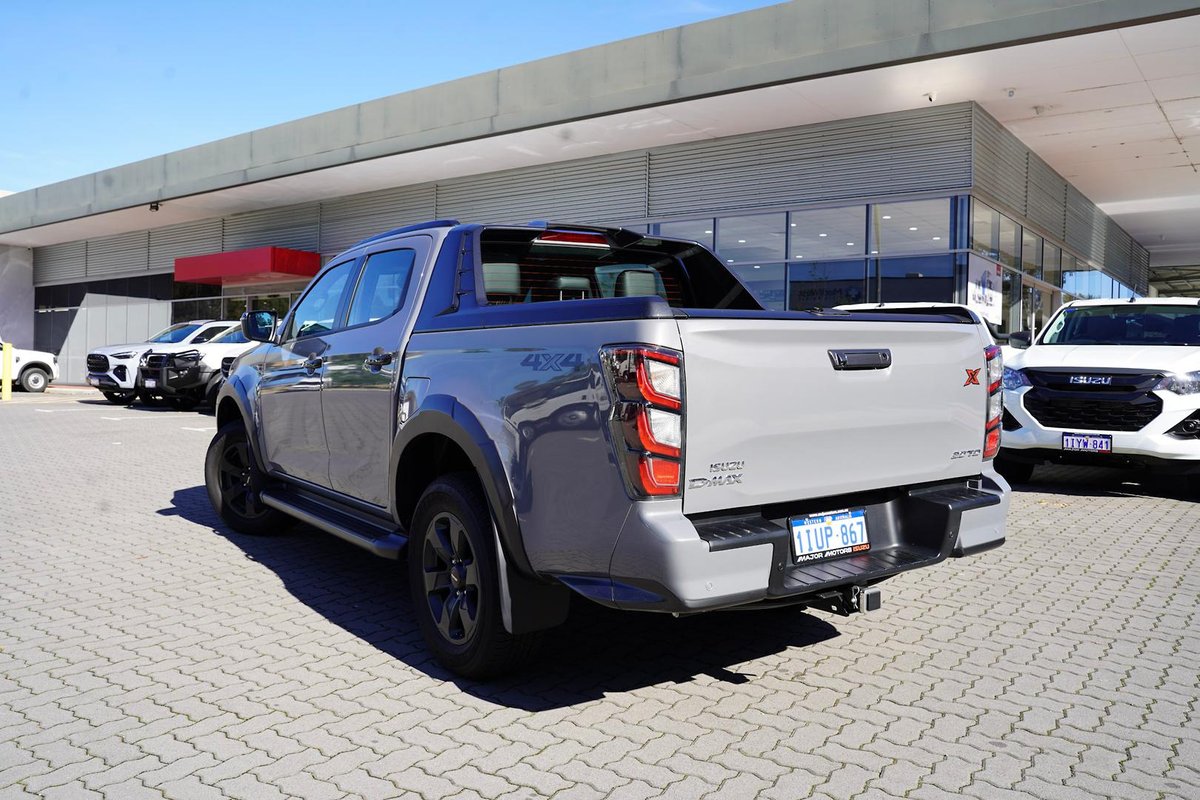 2025 Isuzu D-MAX X-TERRAIN MY25.5 4X4 Dual Range image 5
