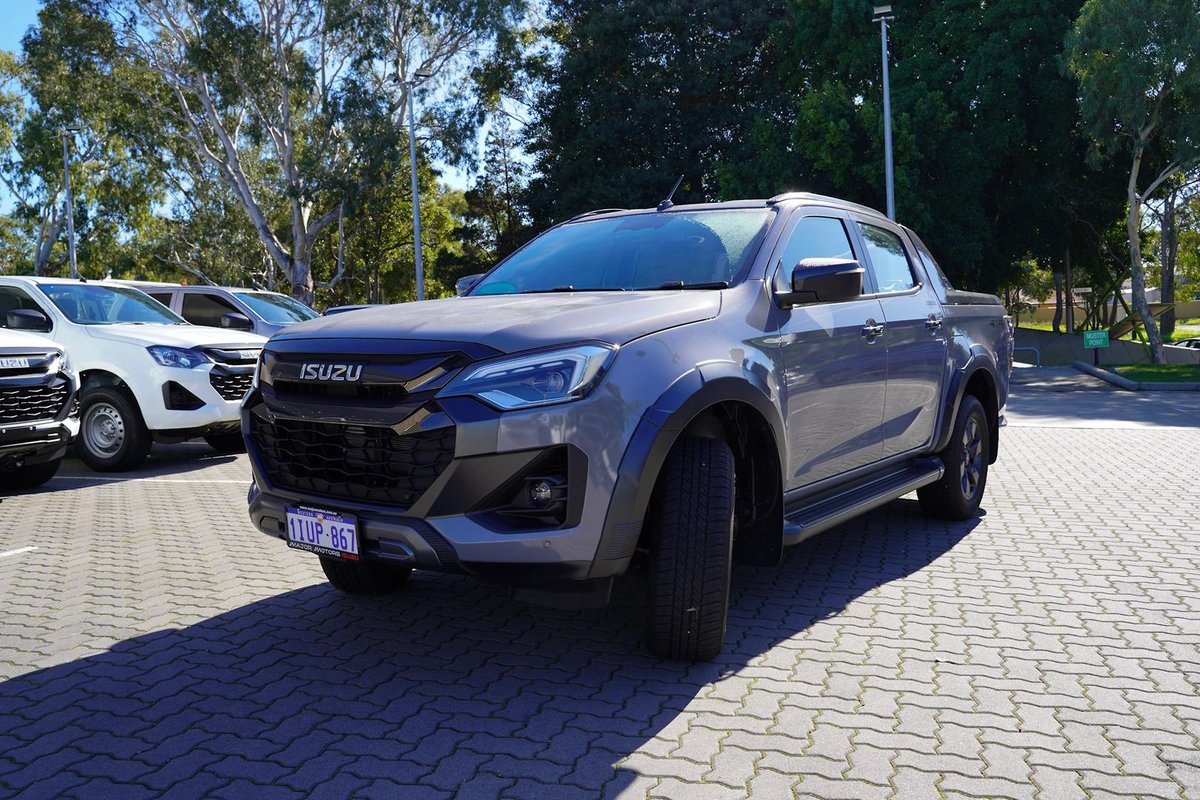 2025 Isuzu D-MAX X-TERRAIN MY25.5 4X4 Dual Range image 7