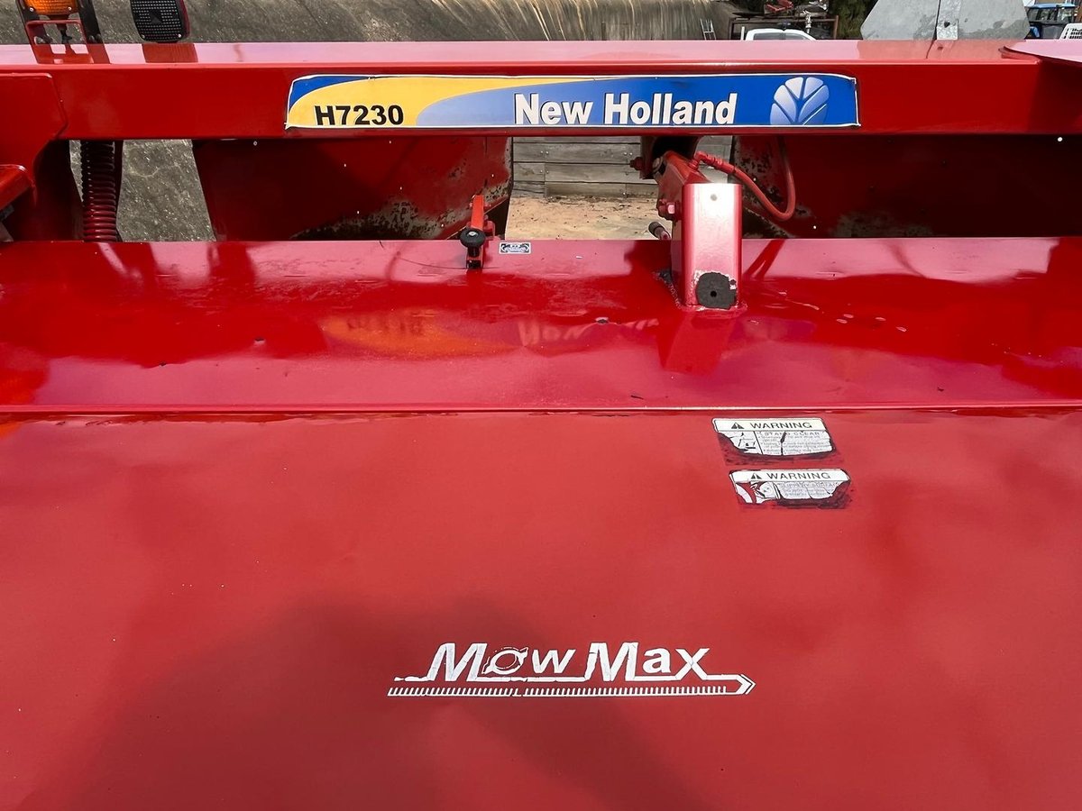 New Holland 7230 Discbine image 5