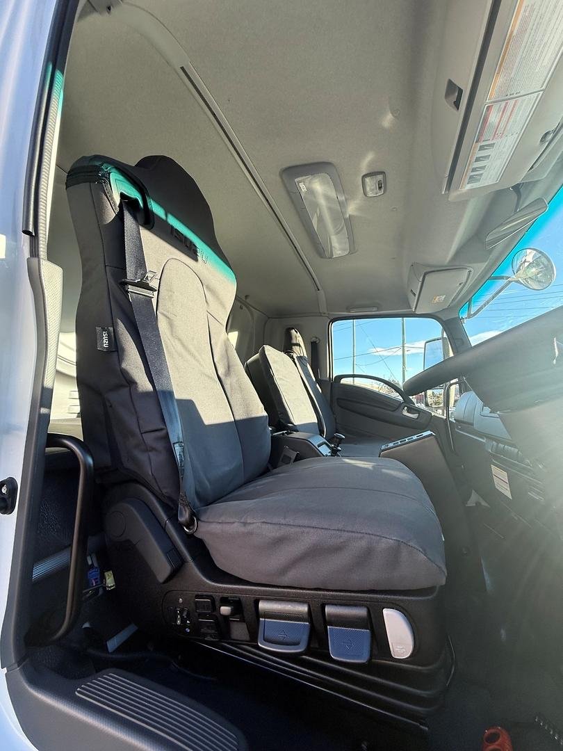 2025 Isuzu F Series FVL 260-300 AT R67 image 27