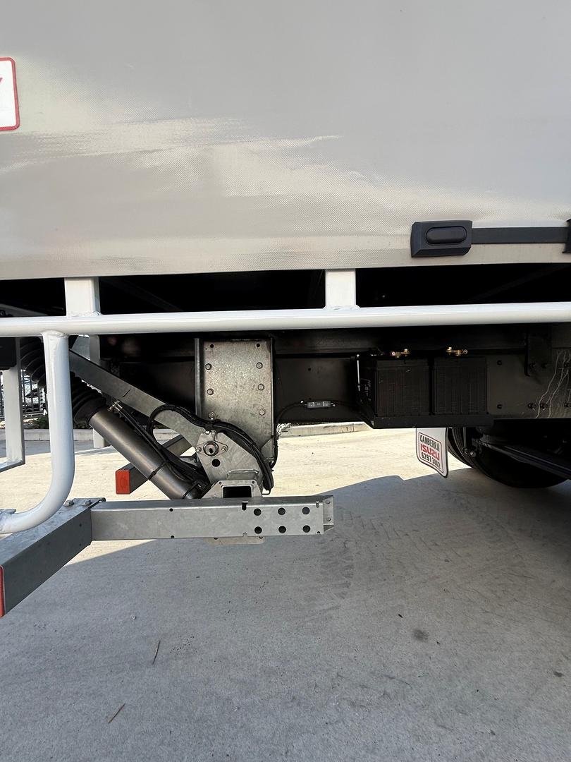 2025 Isuzu F Series FVL 260-300 AT R67 image 16