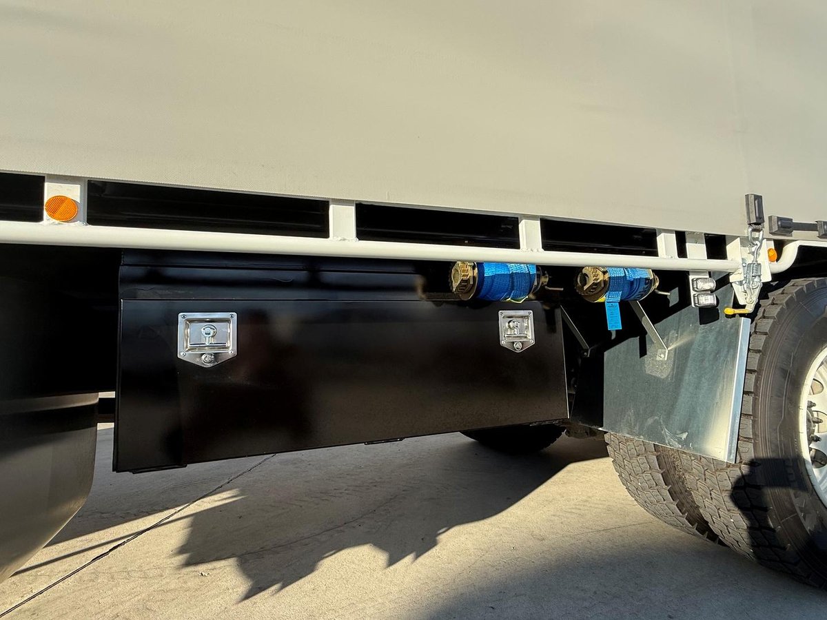 2025 Isuzu F Series FVL 260-300 AT R67 image 7