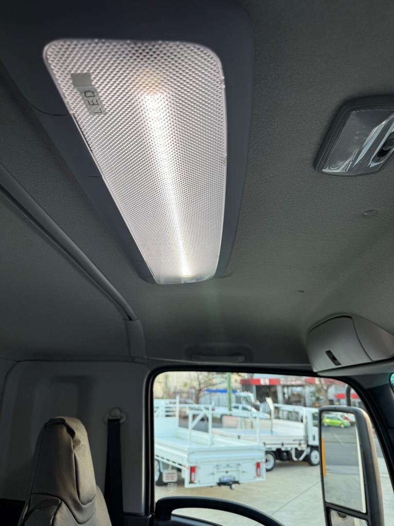 2025 Isuzu F Series FVL 260-300 AT R67 image 33