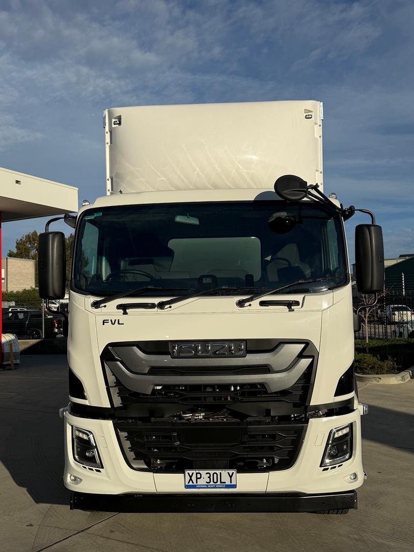 2025 Isuzu F Series FVL 260-300 AT R67 image 19