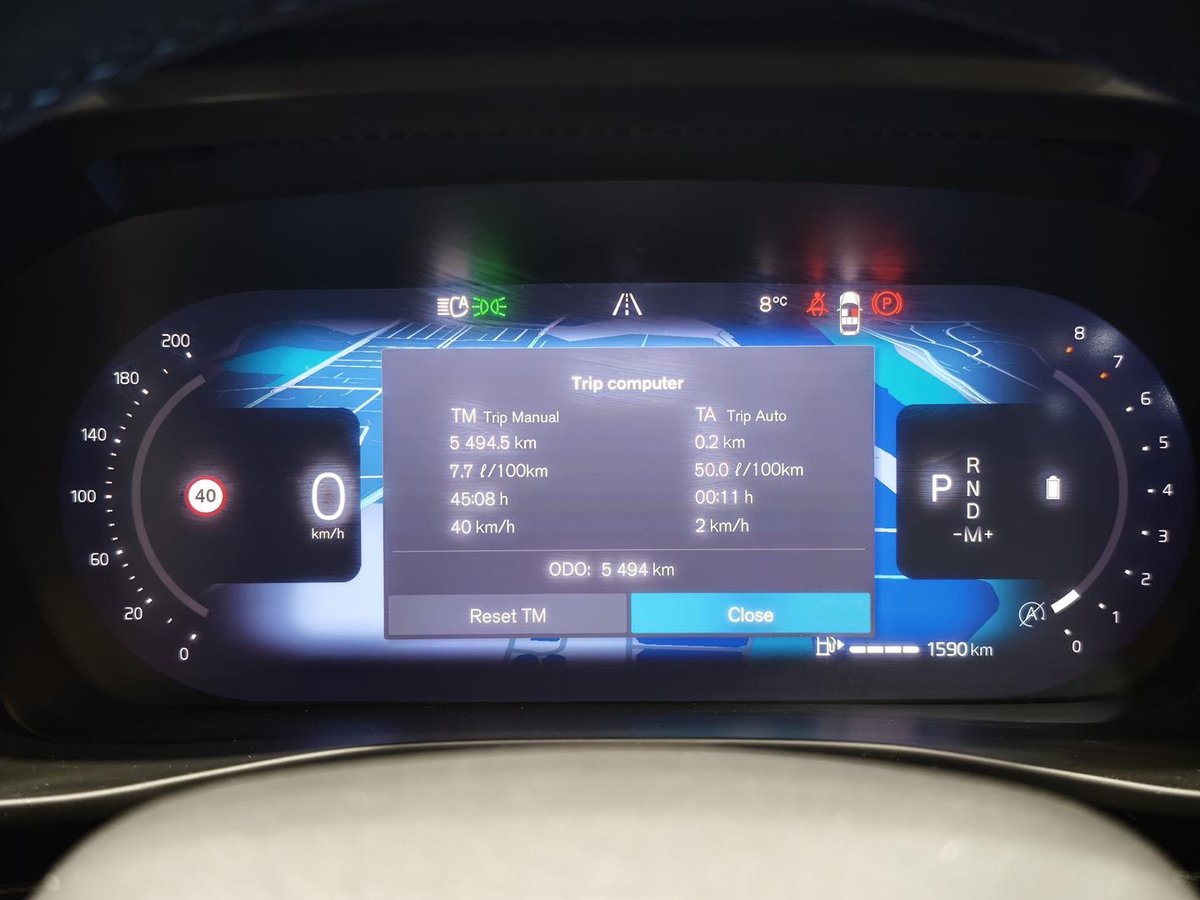 2025 Volvo XC40 Plus B4 MY25 image 11