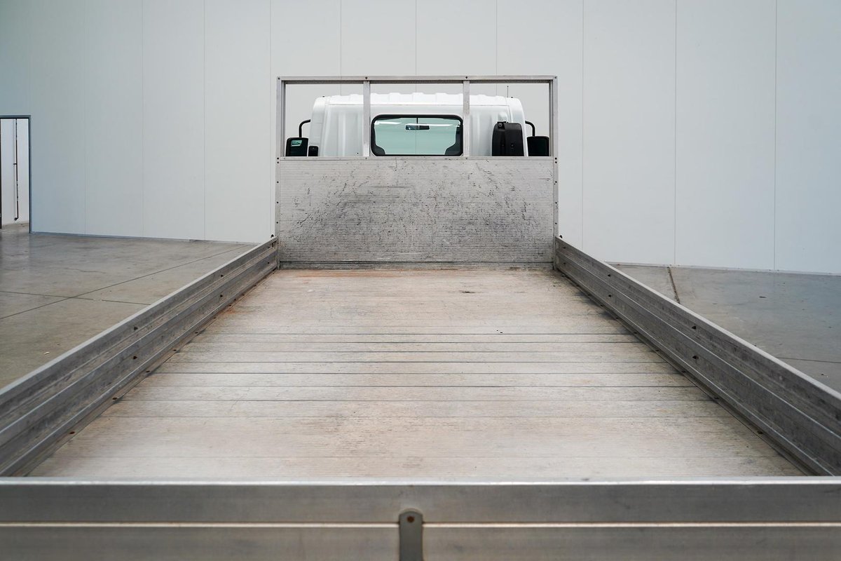 2008 Isuzu N Series Nlr 200 image 19