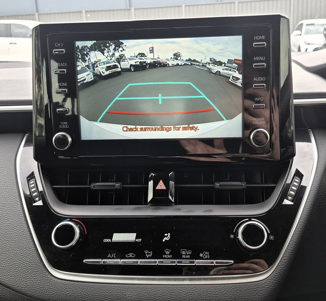 2021 Toyota Corolla image 23