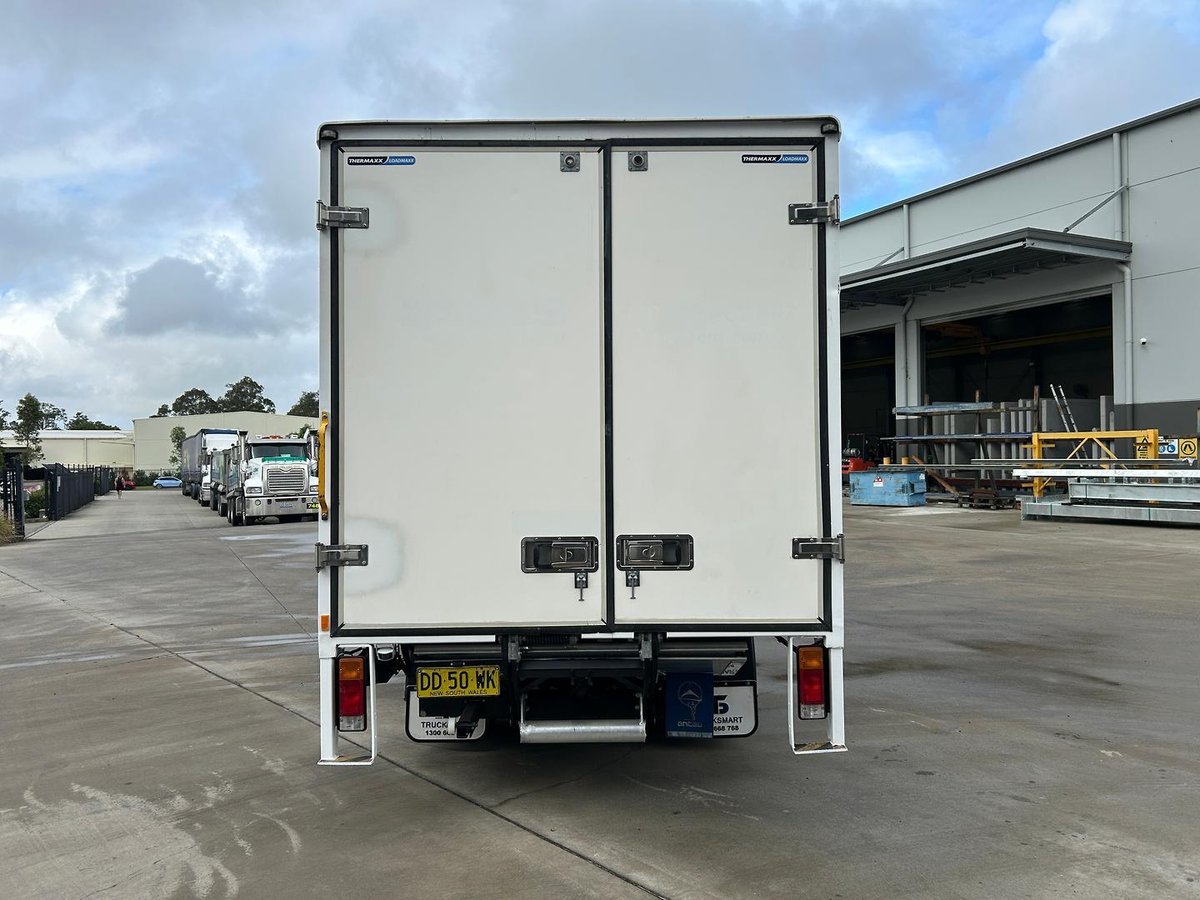 2021 Hino 300 Series 616 image 7