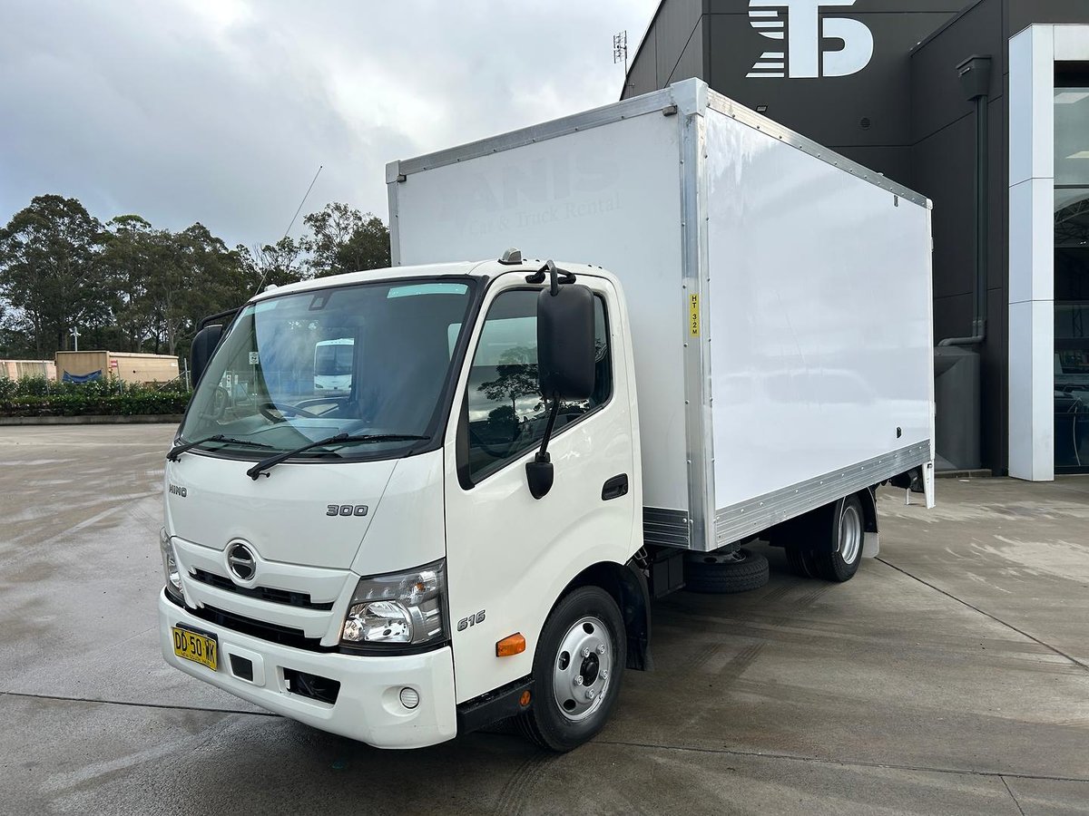 2021 Hino 300 Series 616 image 3