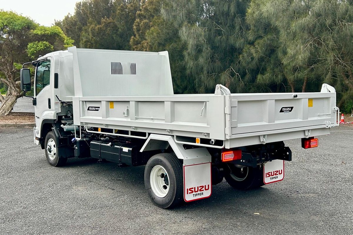 2026 Isuzu F Series FRR 110-240 AM R41 Tipper image 7