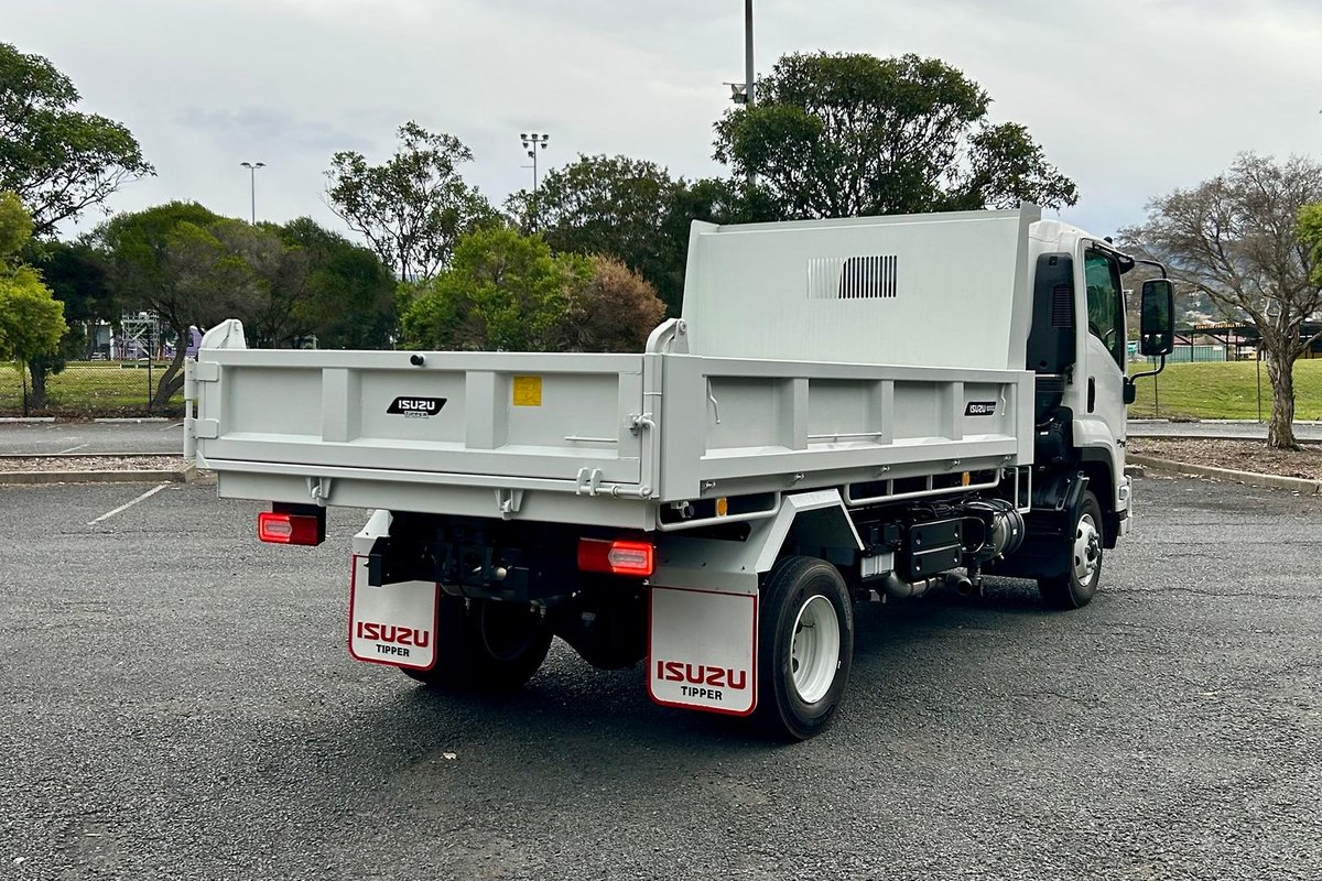 2026 Isuzu F Series FRR 110-240 AM R41 Tipper image 5
