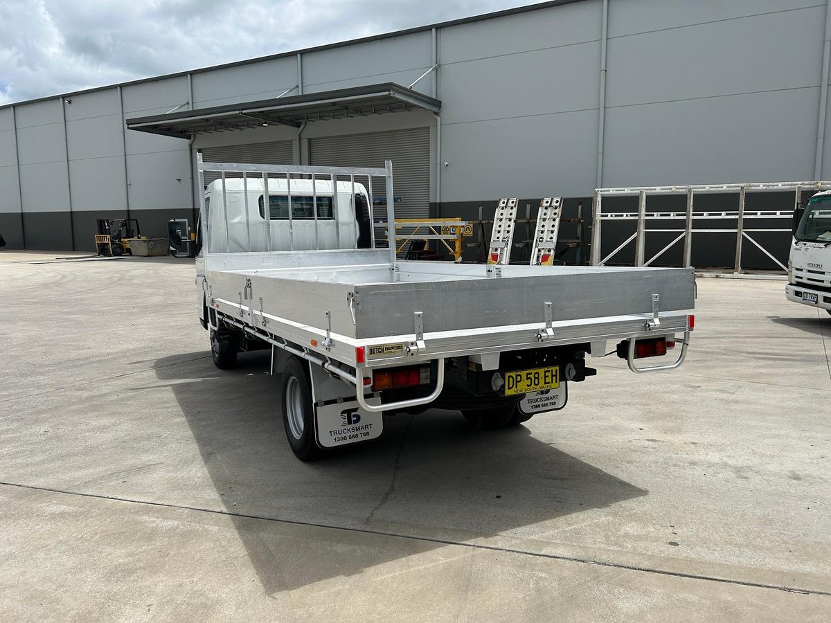 2009 Fuso Canter image 7