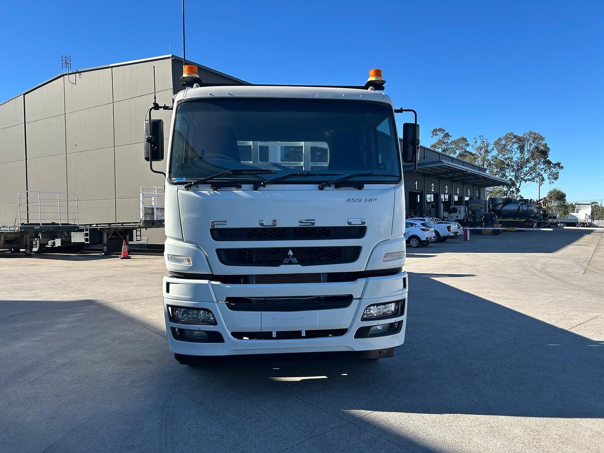 2014 Fuso Fs 52SS image 2