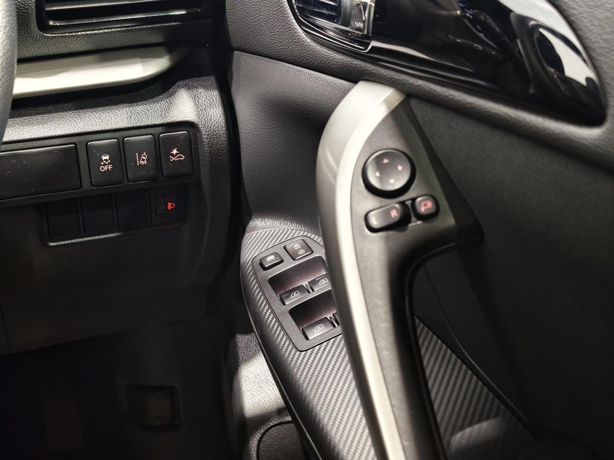 2024 Mitsubishi Eclipse Cross LS YB MY24 AWD image 14