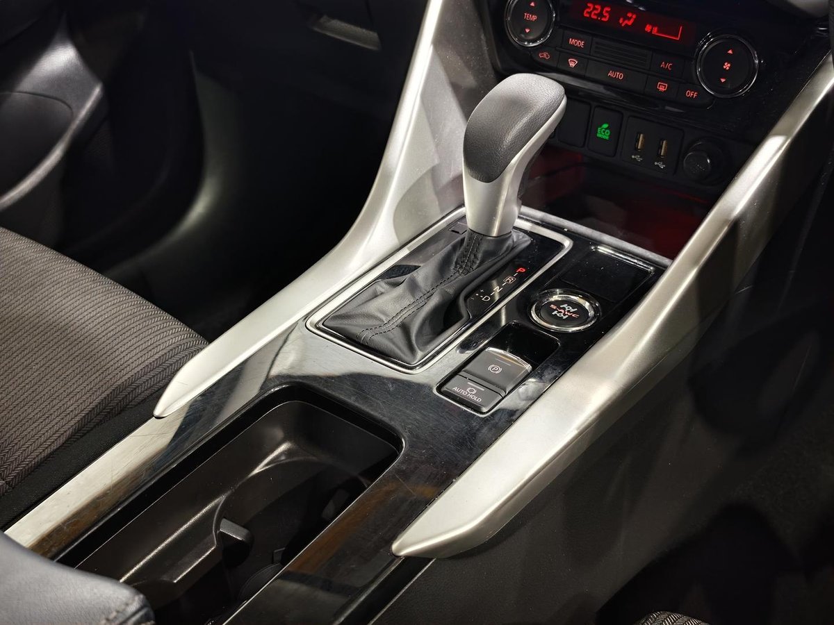 2024 Mitsubishi Eclipse Cross LS YB MY24 AWD image 13