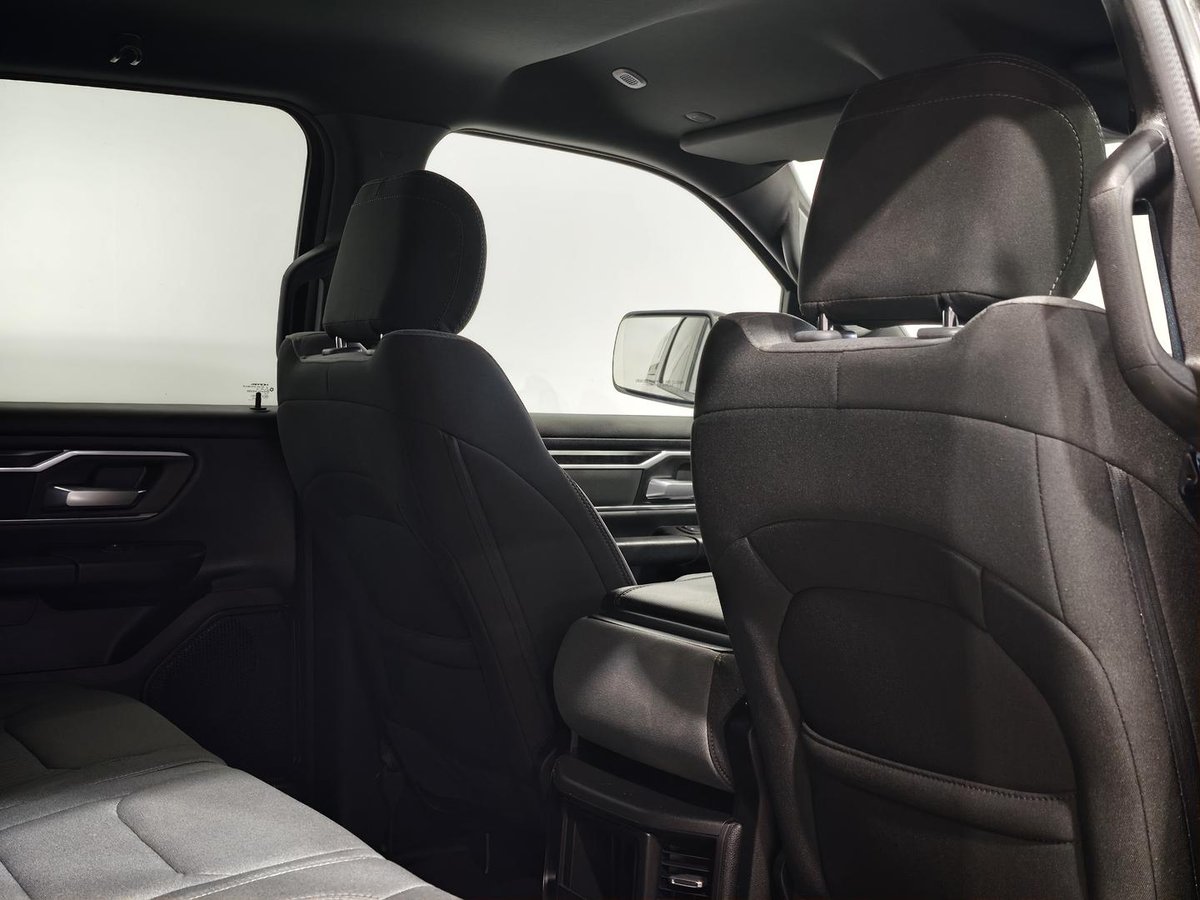 2023 RAM 1500 Big Horn DT MY23 4X4 Dual Range image 17