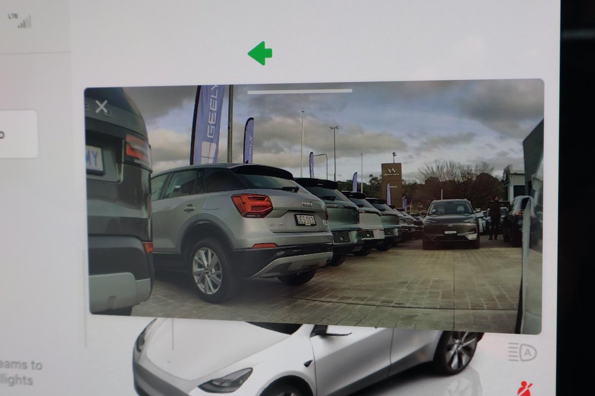 2022 Tesla Model Y Rear-Wheel Drive image 16