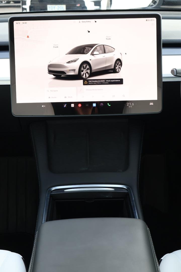 2022 Tesla Model Y Rear-Wheel Drive image 19