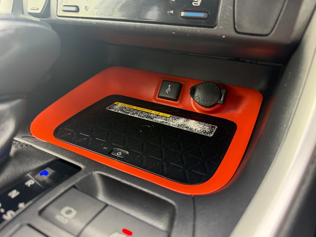 2020 Toyota RAV4 Edge AXAA54R AWD image 18