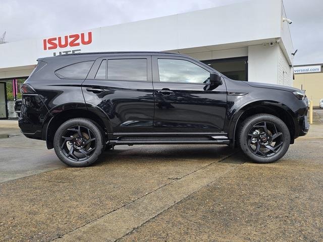 2026 Isuzu MU-X X-TERRAIN MY25.5 4X4 Dual Range image 8