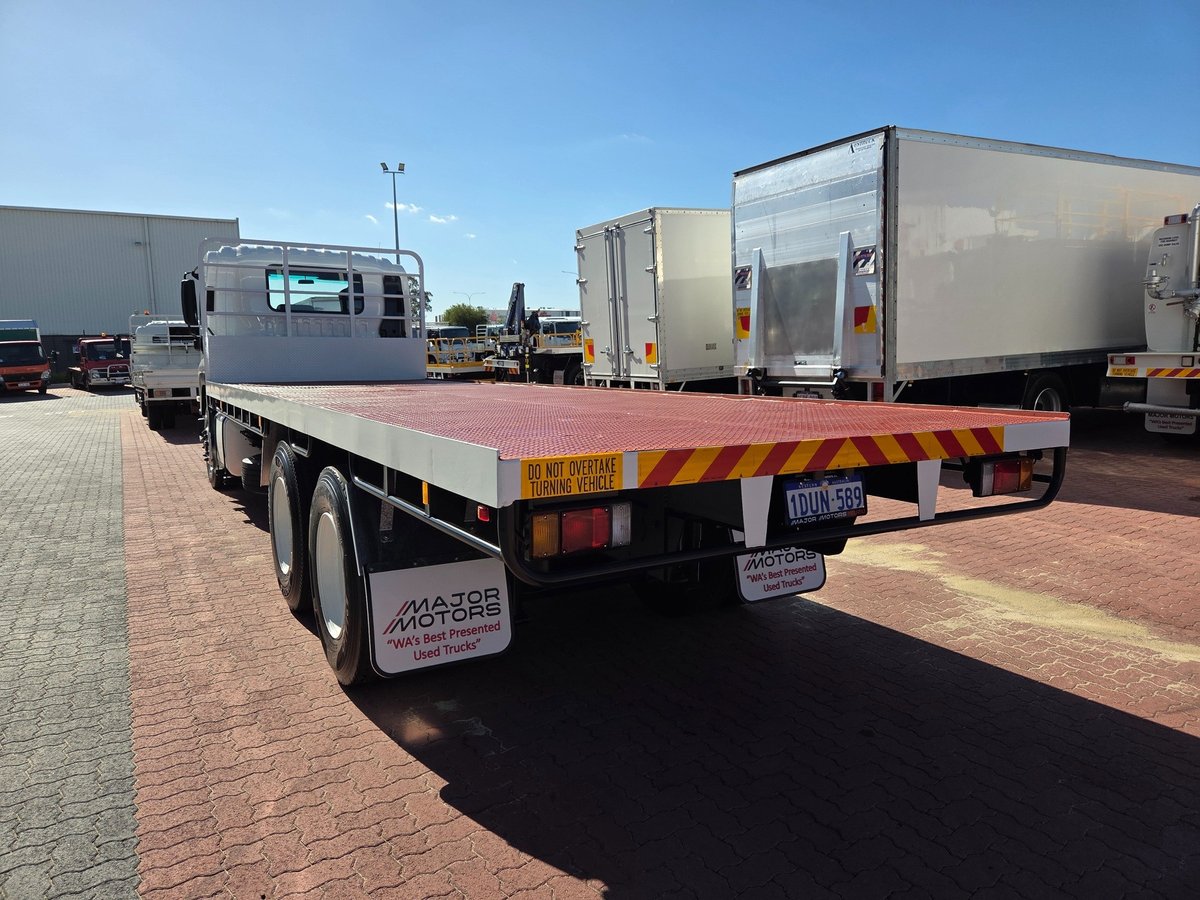 2011 Isuzu Trucks Fvy1400 Auto 6x4 Tray image 7