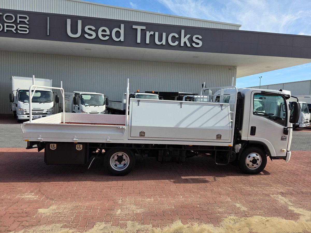 2010 Isuzu Trucks Npr275 2 Ton Tray/box/h Racks image 10