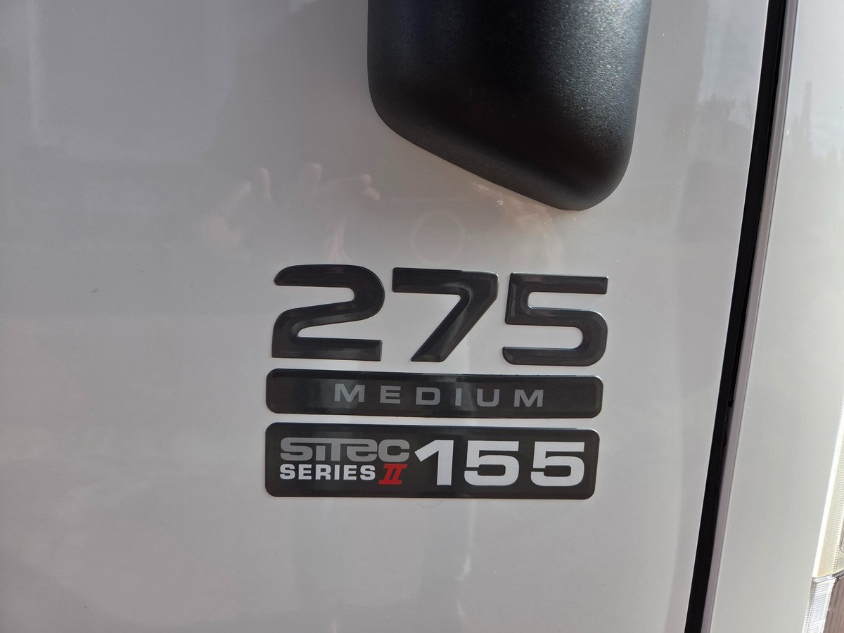 2010 Isuzu Trucks Npr275 2 Ton Tray/box/h Racks image 4