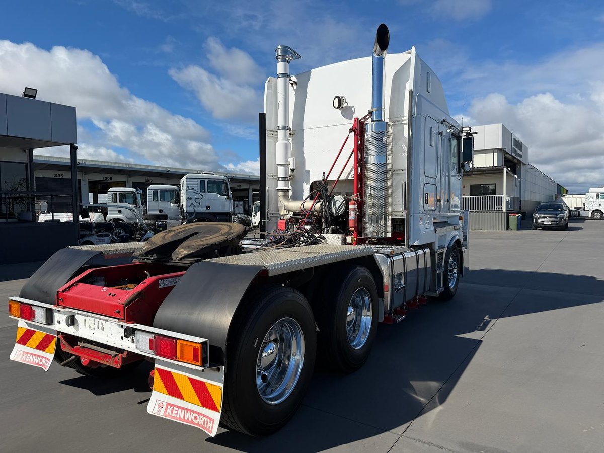 2018 Kenworth K200 image 5