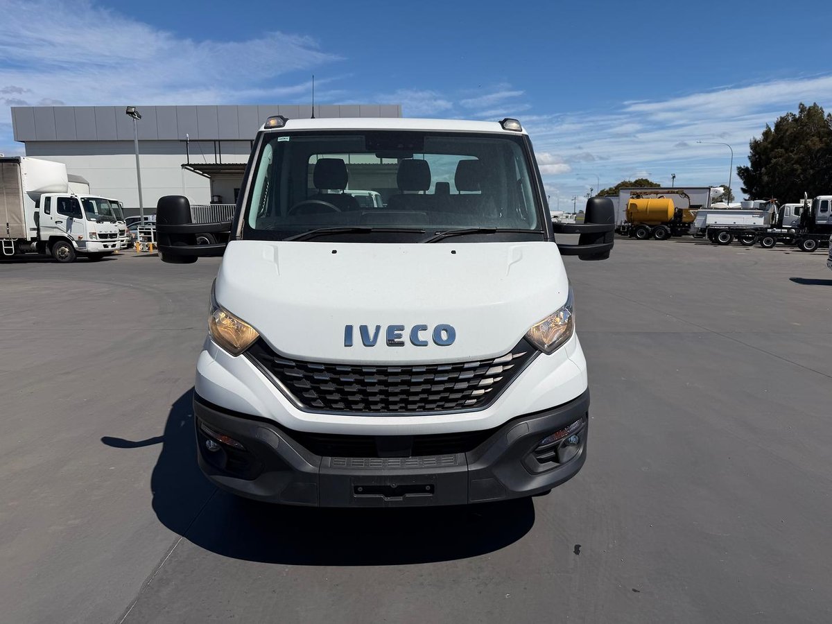 2022 Iveco Daily DAILY image 2