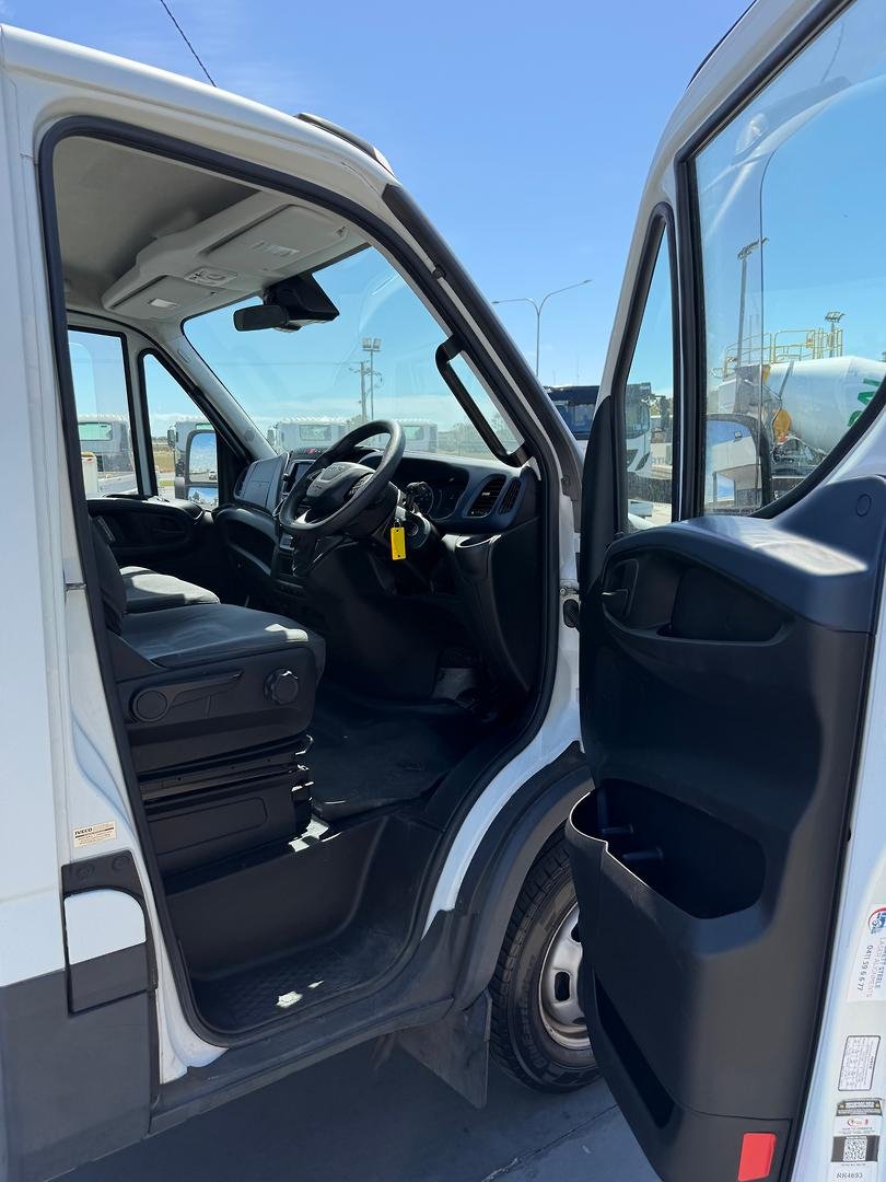 2022 Iveco Daily DAILY image 9