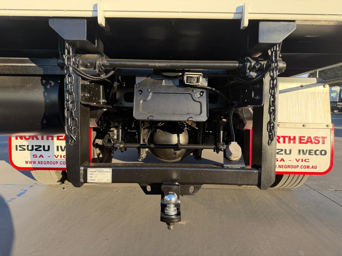 2014 Hino 300 Series 917 Medium image 22