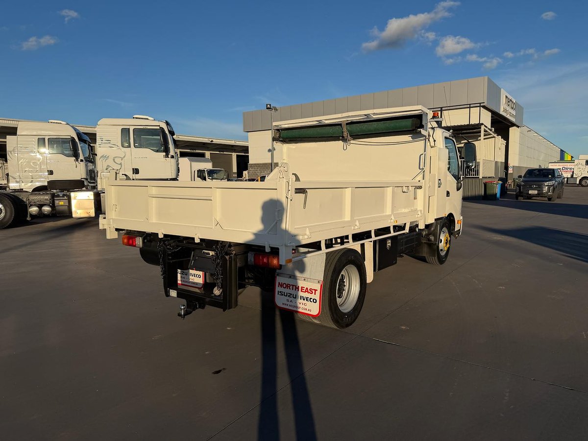 2014 Hino 300 Series 917 Medium image 7